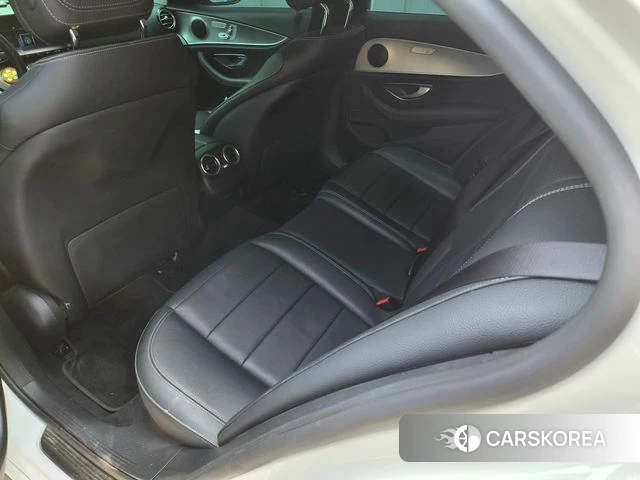 Mercedes-Benz E-Class W213 id 4574220 из Кореи 20