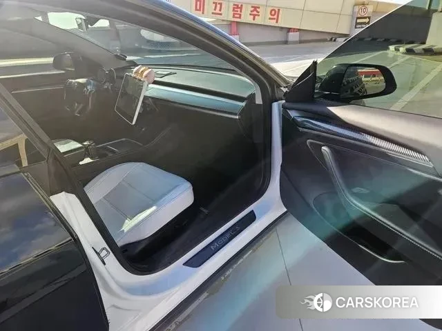 Tesla Model 3 id 3765066 из Кореи 11