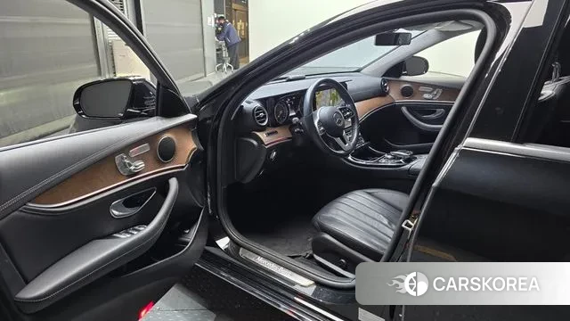 Mercedes-Benz E-Class W213 id 3562534 из Кореи 20