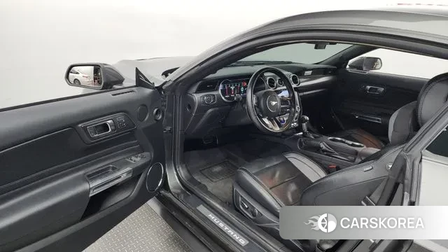 Ford Mustang id 2990937 из Кореи 20