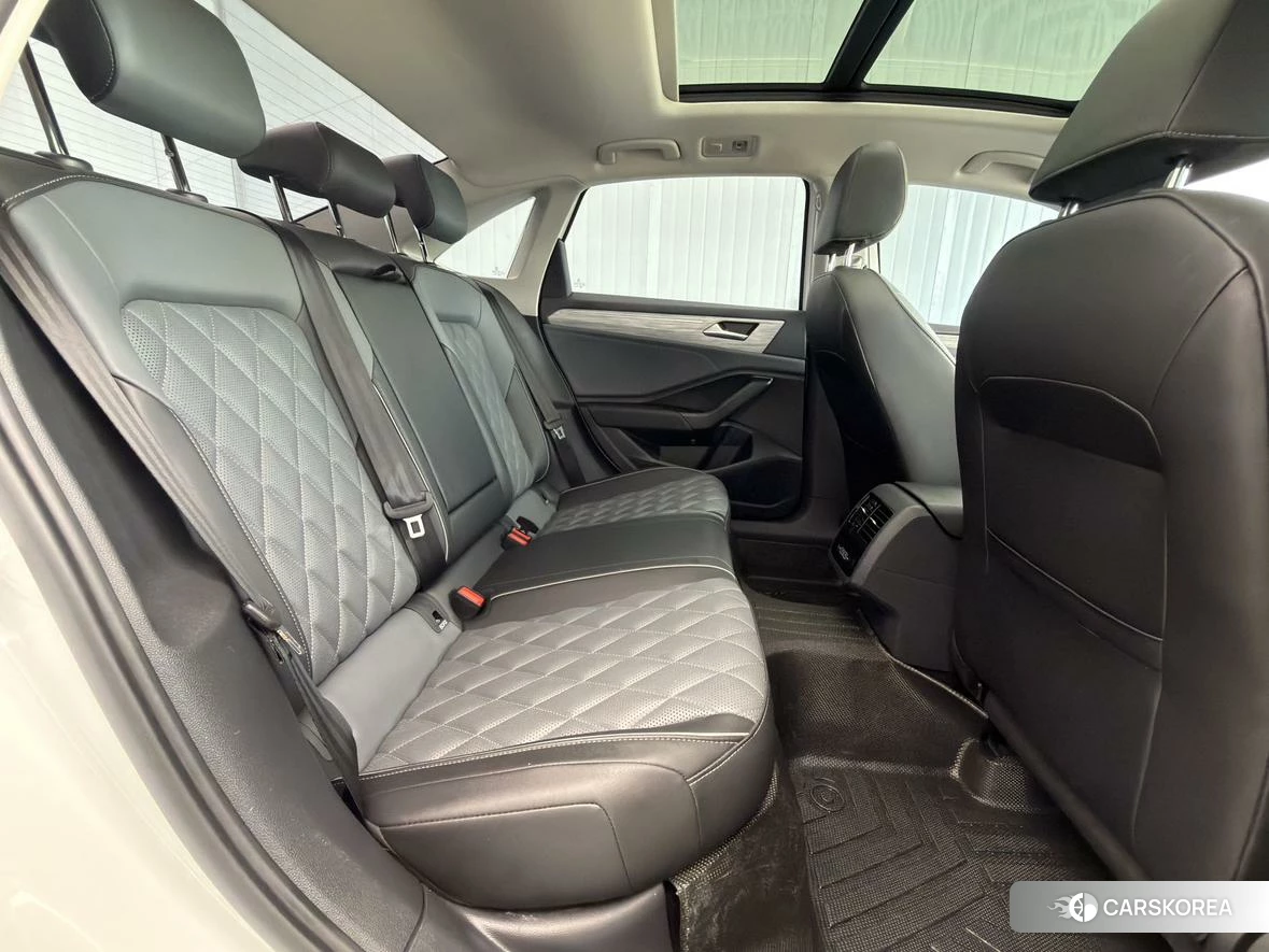 Volkswagen Sagitar id 4486441 из Китая 20