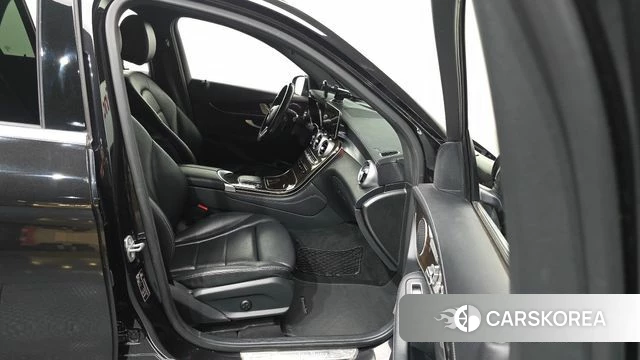 Mercedes-Benz GLC-Class X253 id 4196376 из Кореи 32