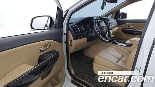 Kia The New Carnival id 2886721 из Кореи 20