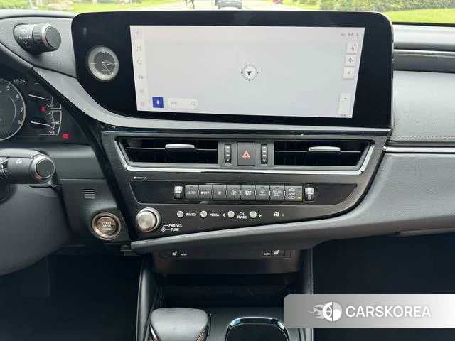 Lexus ES id 4321061 из Китая 15