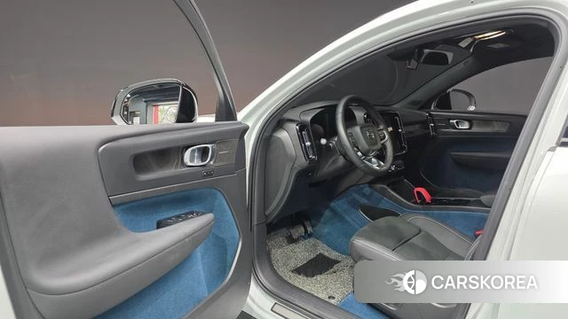 Volvo C40 Richards id 3859306 из Кореи 20