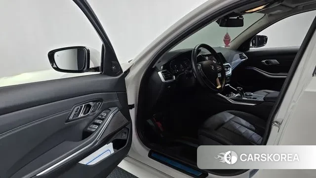 BMW 3 Series (G20) id 3395958 из Кореи 20