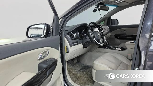 Kia The New Carnival id 4658366 из Кореи 20