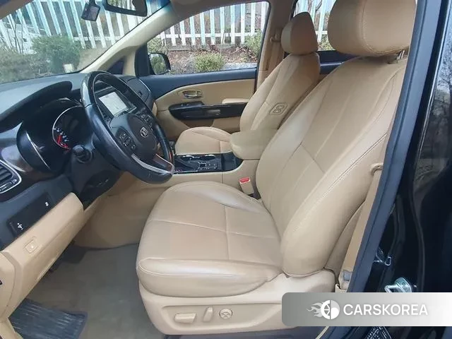 Kia The New Carnival id 3526314 из Кореи 20