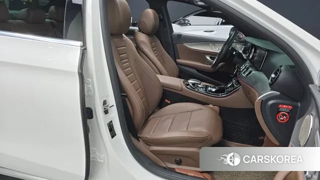 Mercedes-Benz E-Class W213 id 3661714 из Кореи 20