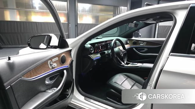 Mercedes-Benz E-Class W213 id 4657558 из Кореи 20