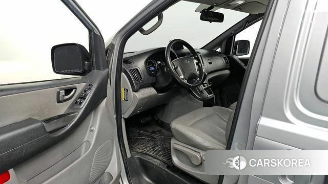 Hyundai The New Grand Starex id 4345823 из Кореи 30