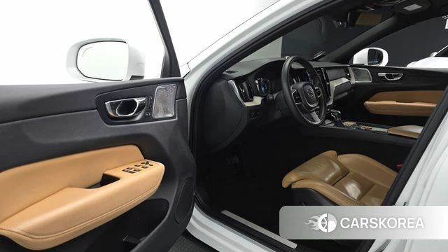 Volvo XC60 second Generation id 4459467 из Кореи 36