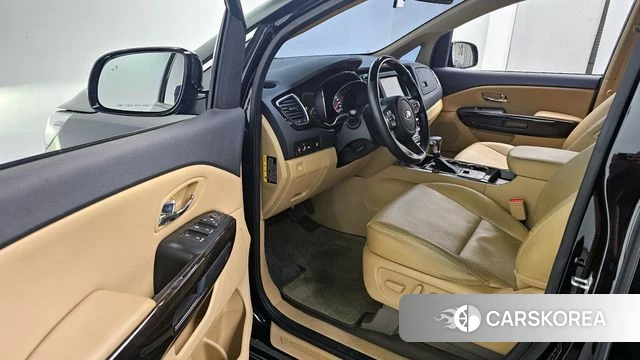 Kia The New Carnival id 3955325 из Кореи 20