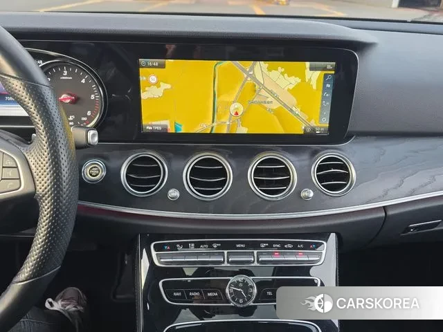 Mercedes-Benz E-Class W213 id 3558162 из Кореи 20