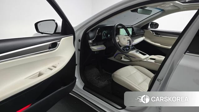 Hyundai The New Grandeur IG Hybrid id 4231077 из Кореи 36