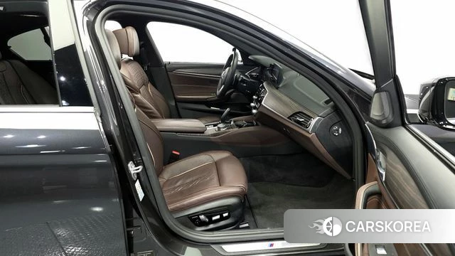 BMW 5 Series (G30) id 3795315 из Кореи 20