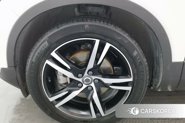 Volvo XC40 id 4254339 из Китая 24