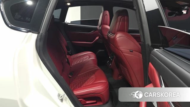 Maserati Levante id 4410219 из Кореи 35