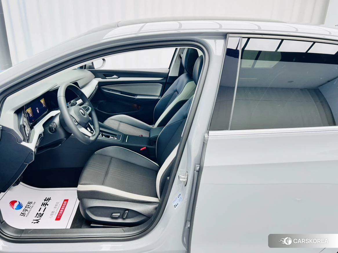 Volkswagen Golf id 4454477 из Китая 26