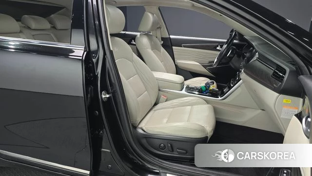 Kia K7 Premier Hybrid id 3853388 из Кореи 20