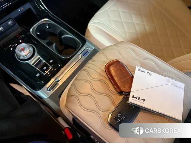 Kia Carnival 4th generation id 4202370 из Кореи 20