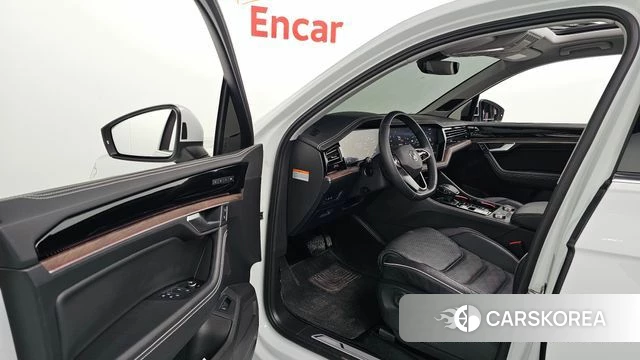 Volkswagen Touareg 3rd generation id 3940037 из Кореи 20