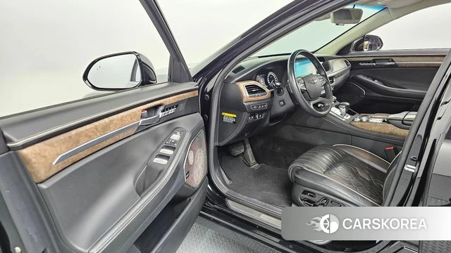 Genesis G90 id 4284973 из Кореи 20