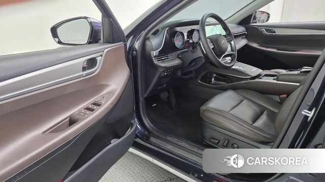 Hyundai The New Grandeur IG id 4609836 из Кореи 30
