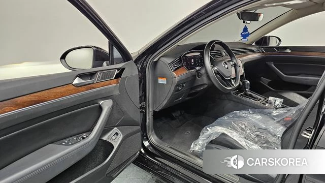 Volkswagen Passat GT (B8) id 4568754 из Кореи 20