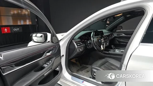 BMW 7 Series (G11) id 3789839 из Кореи 20