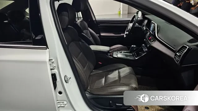 Hyundai Grandeur IG id 3210212 из Кореи 20