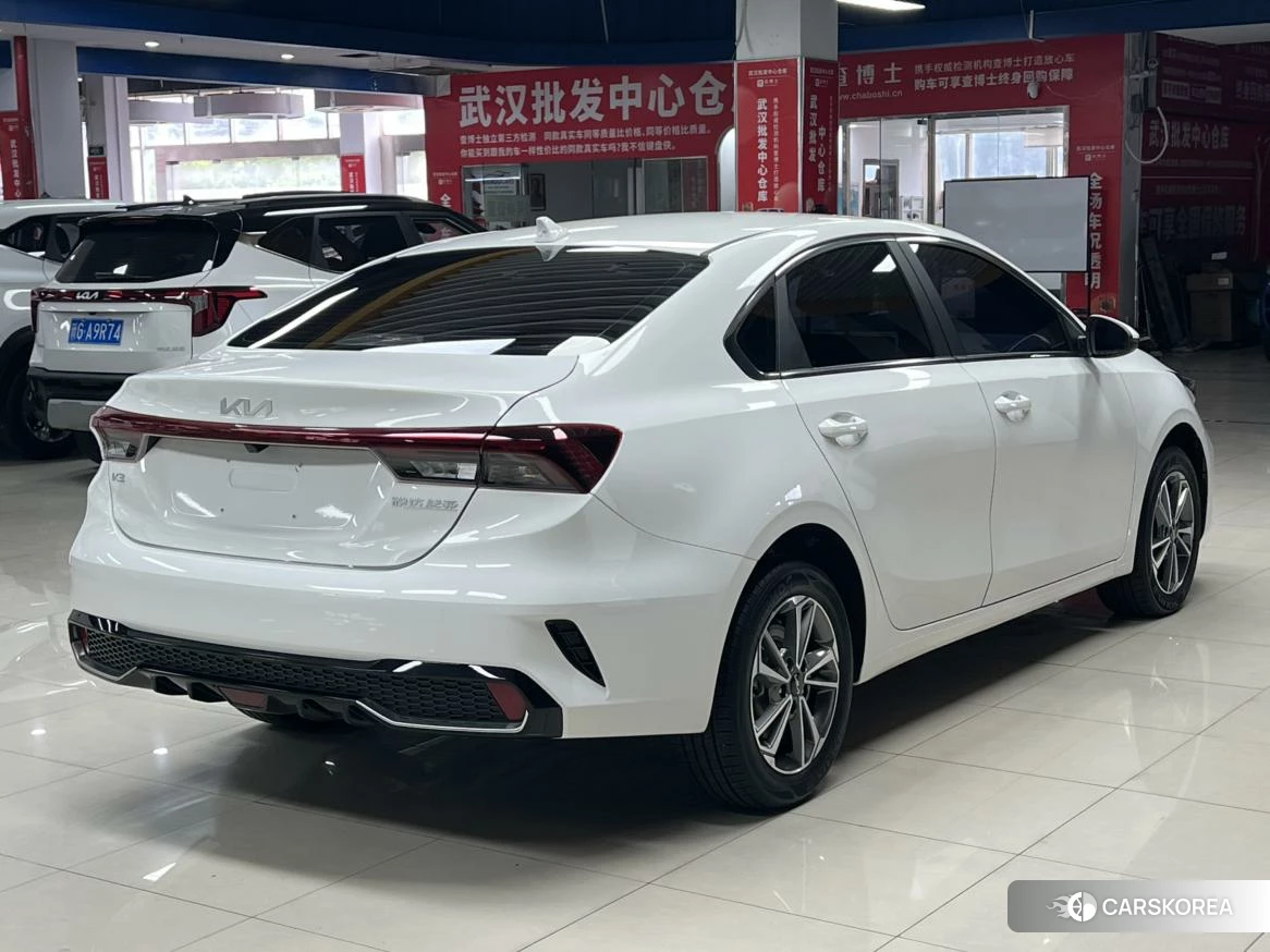Kia K3 id 4454419 из Китая 16