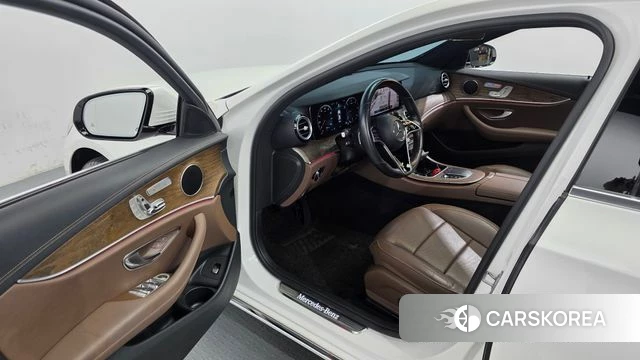 Mercedes-Benz E-Class W213 id 4721532 из Кореи 20