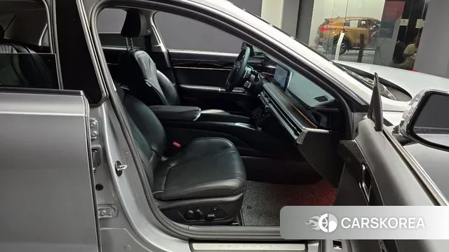 Hyundai Grandeur (GN7) id 3042909 из Кореи 20