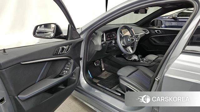 BMW 1 Series (F40) id 4222968 из Кореи 35