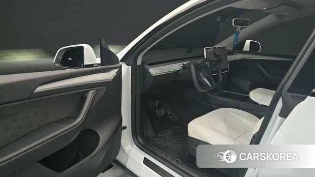 Tesla Model Y id 4549212 из Кореи 30