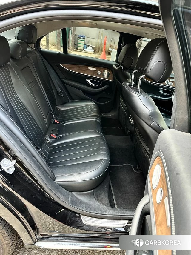 Mercedes-Benz E-Class W213 id 3912037 из Кореи 20