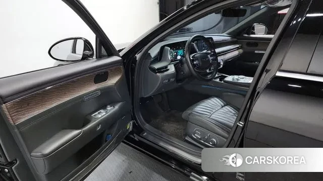 Genesis G90 (RS4) id 3074992 из Кореи 20