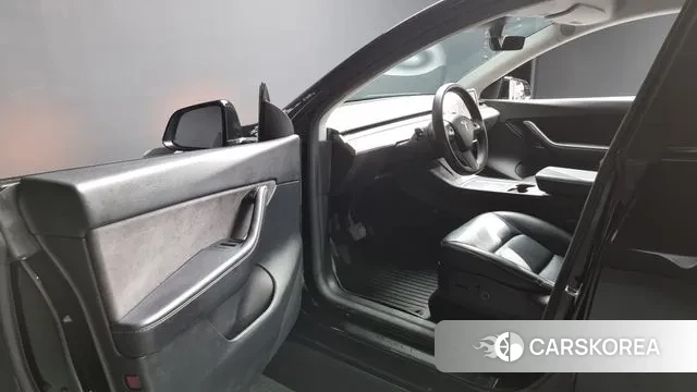 Tesla Model Y id 2940136 из Кореи 20