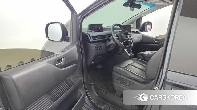 Hyundai Staria id 4250173 из Кореи 20