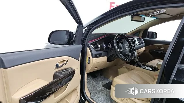 Kia The New Carnival id 3028868 из Кореи 20