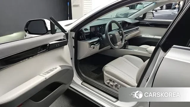 Hyundai Grandeur Hybrid (GN7) id 3431735 из Кореи 20