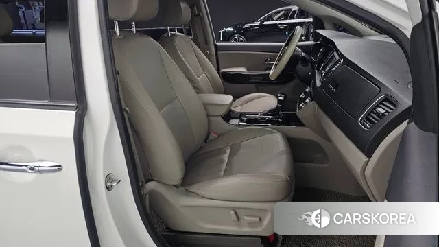 Kia The New Carnival id 3526085 из Кореи 20