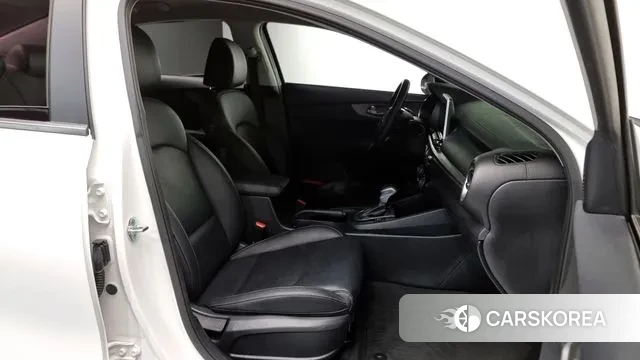 Kia Come New K3 id 3008657 из Кореи 20