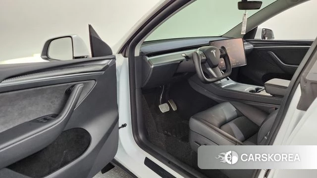 Tesla Model Y id 4783363 из Кореи 34
