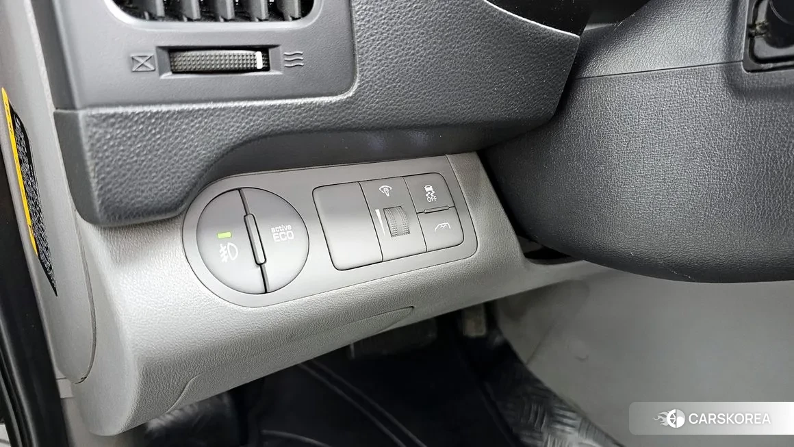 Hyundai The New Grand Starex id 1953913 из Кореи 12