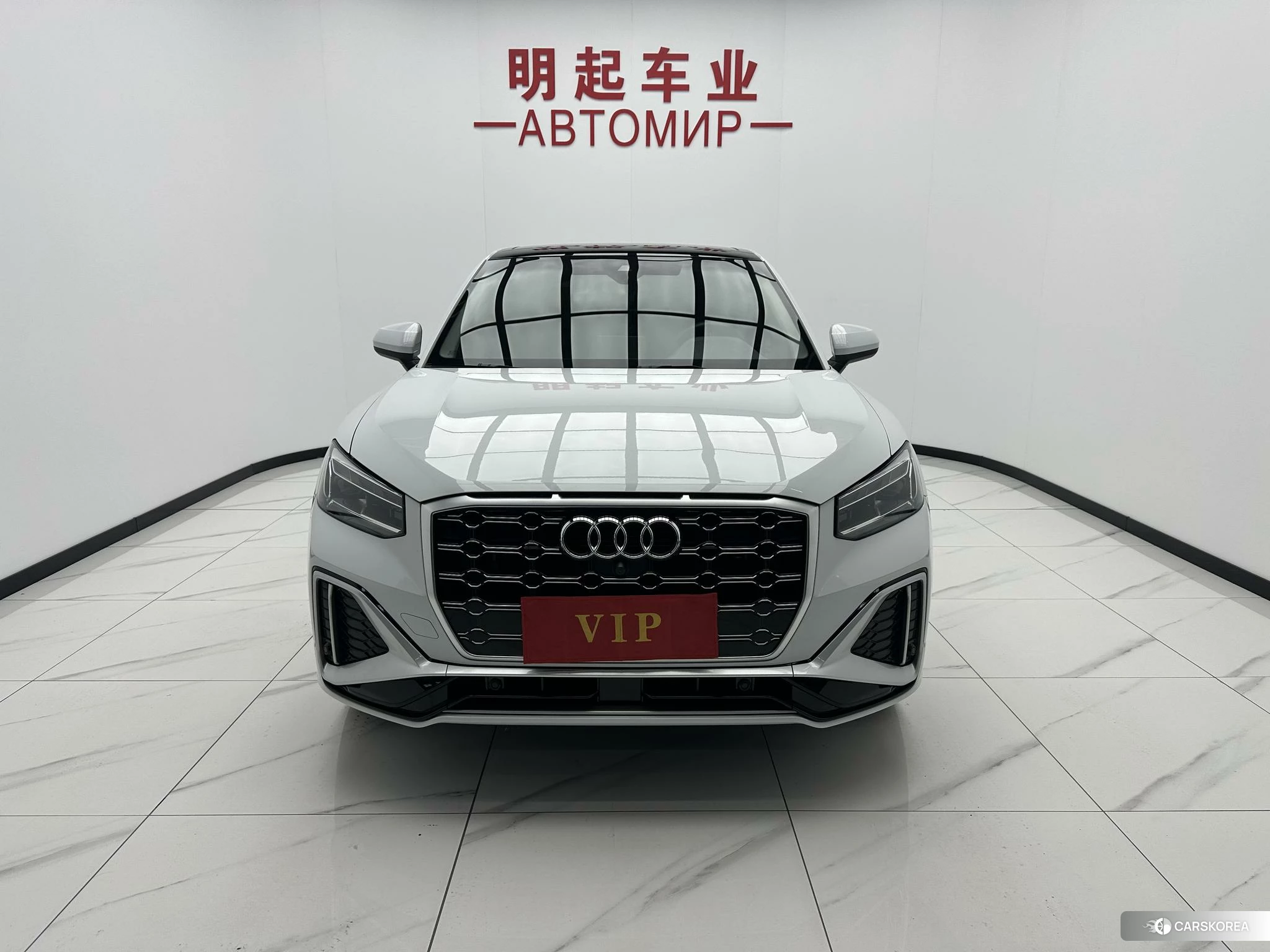 Audi Q2L id 4493141 из Китая 19