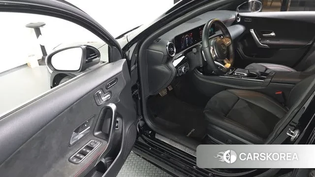 Mercedes-Benz A-Class W177 id 3033630 из Кореи 20