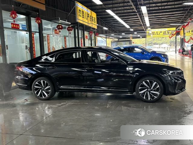 Volkswagen Passat id 4321337 из Китая 26