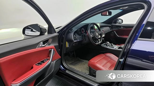 Kia Stinger id 4397787 из Кореи 19